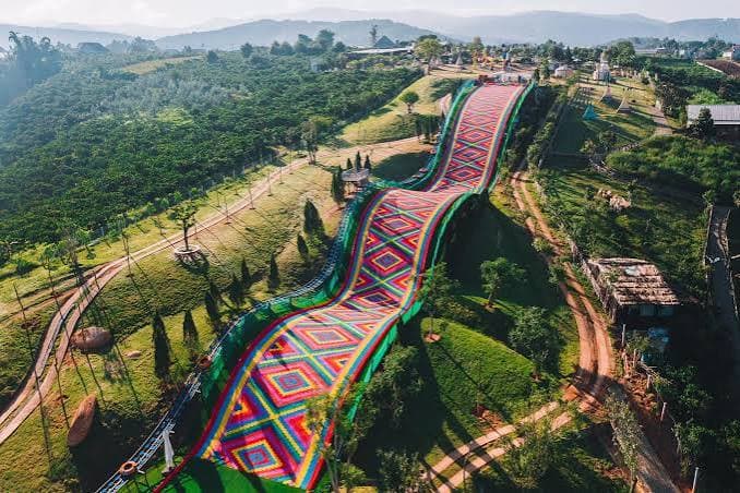 PAKEJ PERLANCONGAN HCM - DALAT – KAMPUNG MUSLIM - NHA TRANG (5HARI 4MALAM)